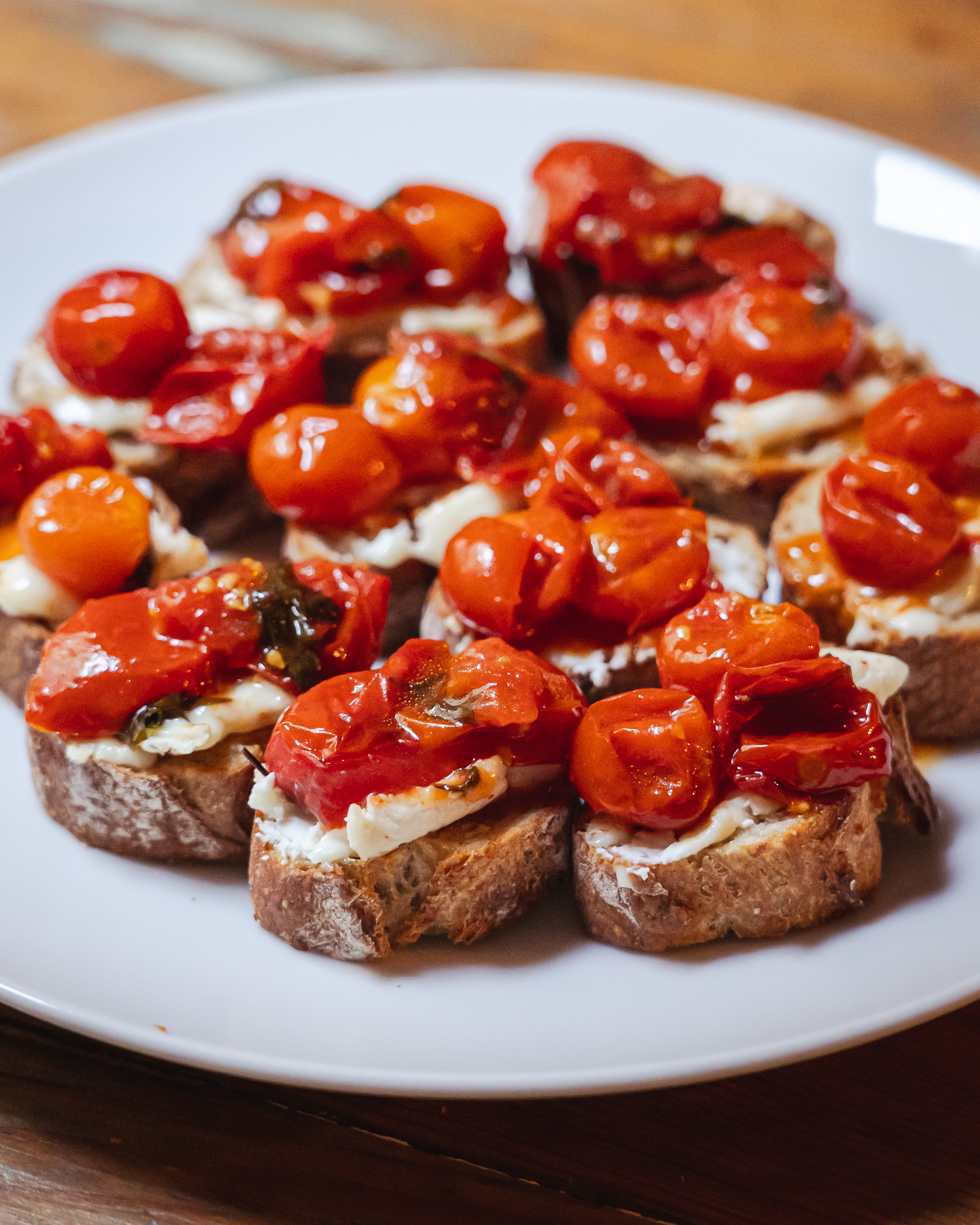 Paris tomatoes goat cheese apero